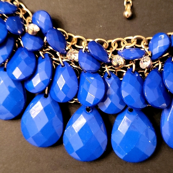 NEW Royal Blue Statement Necklace, Gold-tone Chain, Crystal Accents - Picture 2 of 7
